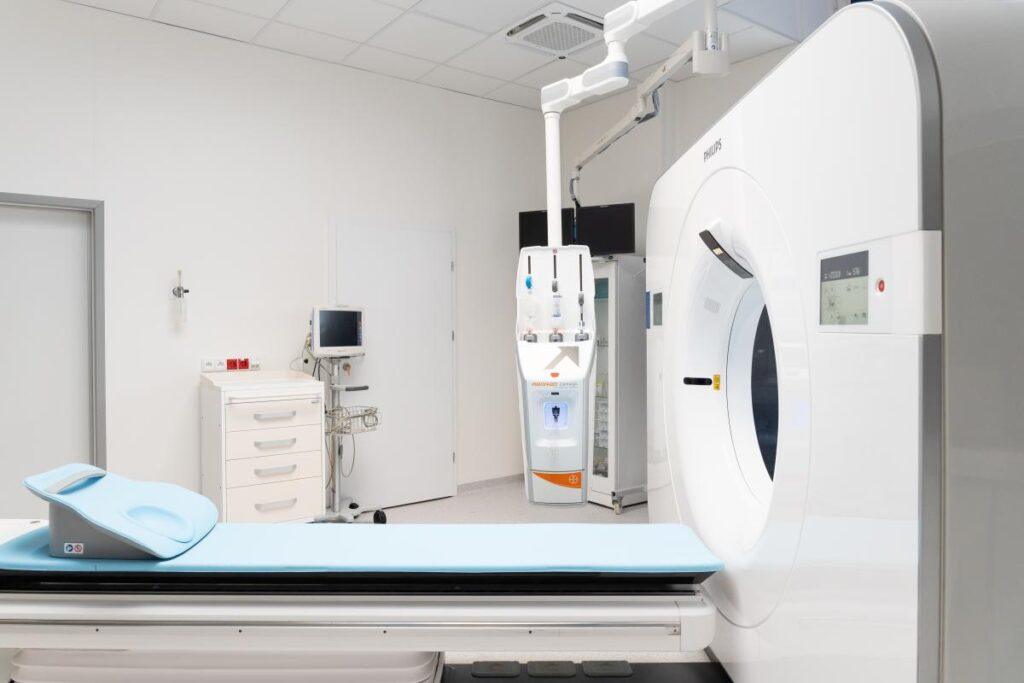 pracownia tomografii komputerowej