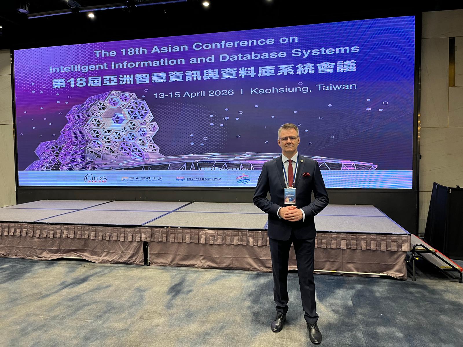 Kolegium Nauk Prawnych SGMK na ACIIDS 2026: polska koncepcja deterministycznej wykładni prawa z entuzjastycznym przyjęciem w Kaohsiung